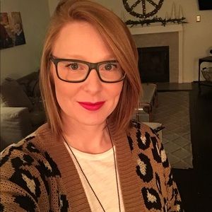 Meet your Posher, Brooke